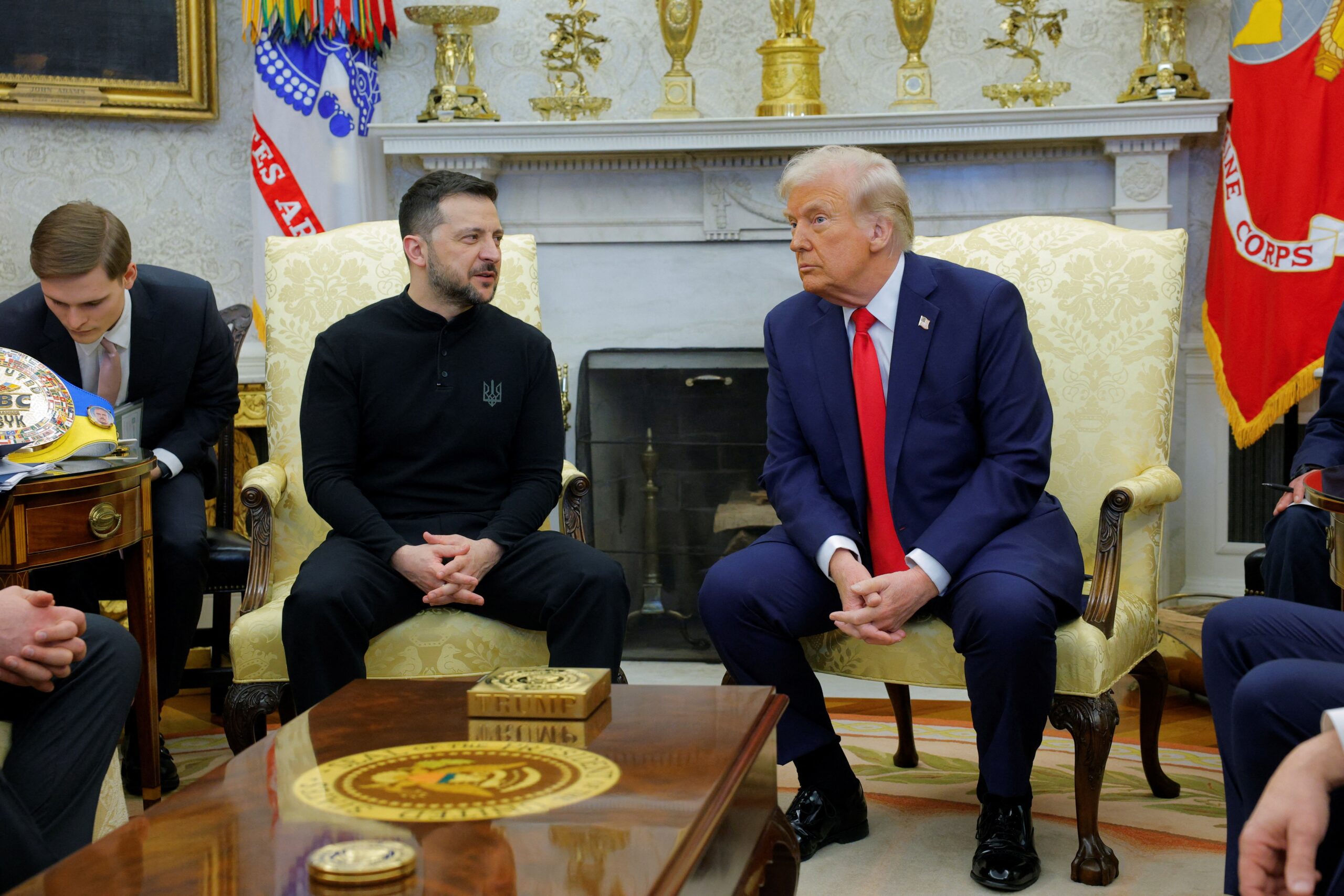 Após novo embate entre Trump e Zelensky, EUA afirmam querer assinar acordo econômico com a Ucrânia ‘o mais rápido possível’