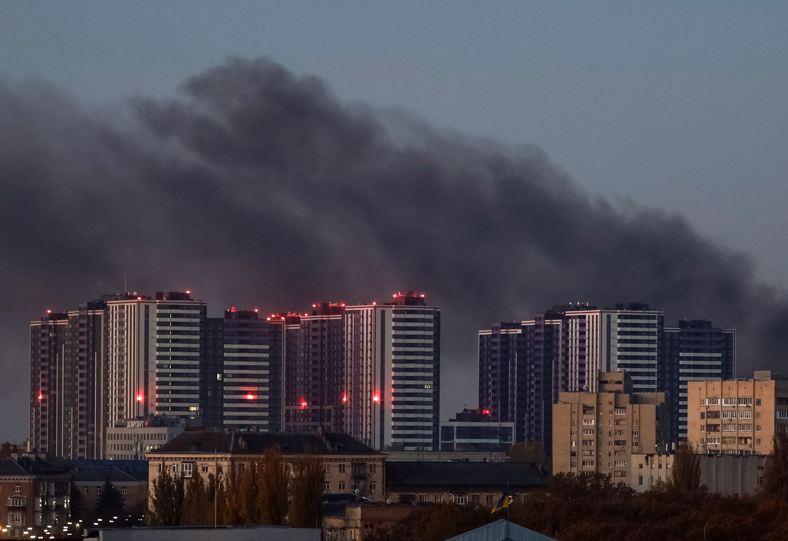 Após troca de prisioneiros, Rússia ataca a capital da Ucrânia
