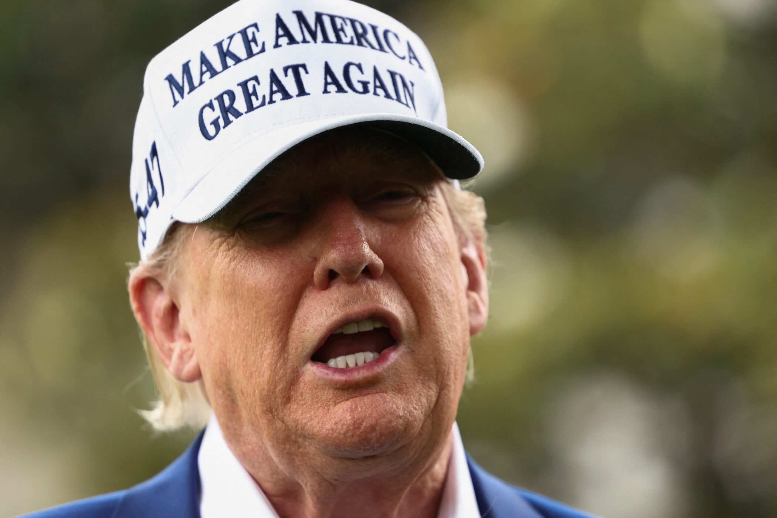 ‘Estamos fazendo isso porque eu posso’, diz Trump sobre tarifas de 50% ao Brasil