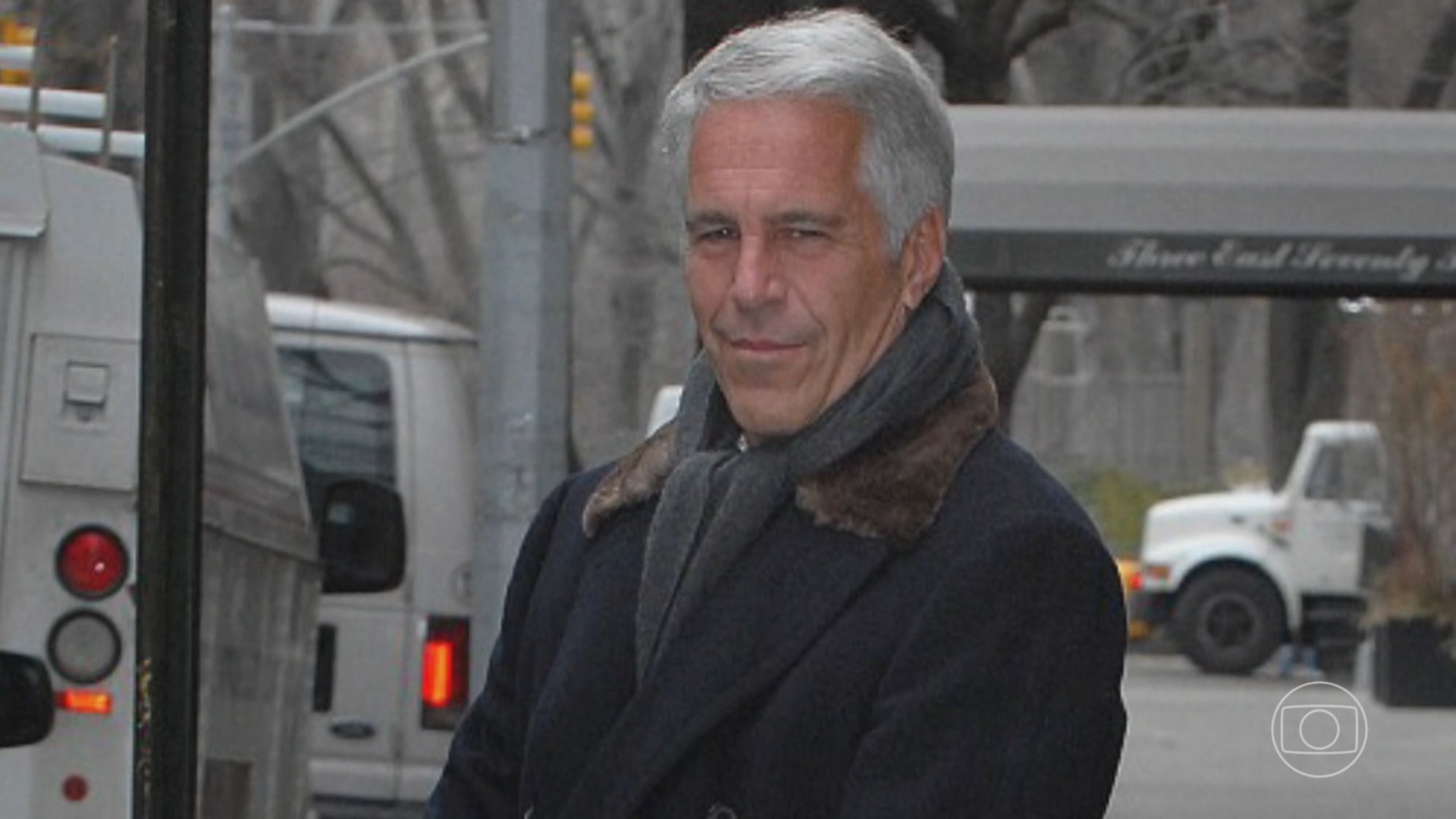 Jeffrey Epstein se suicidou e não há ‘lista de clientes’ usada para chantagens, afirma Departamento de Justiça dos EUA