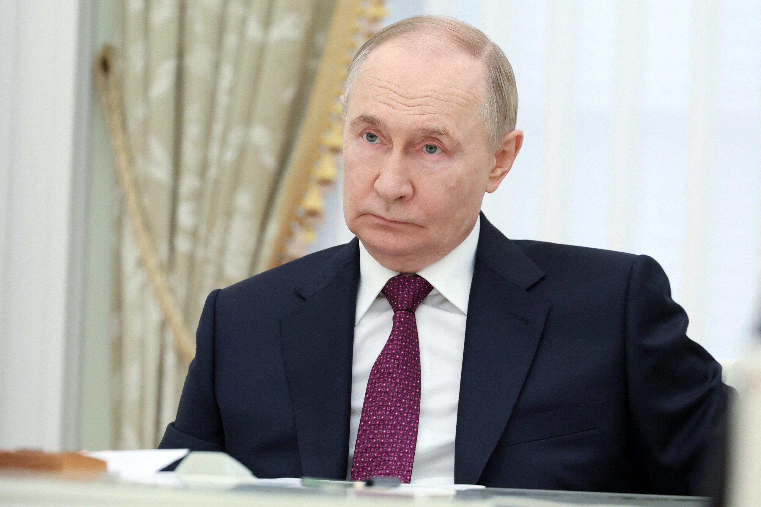 É #FAKE que Putin declarou que enviará navios de guerra se o Brasil sofrer ‘interferência internacional’