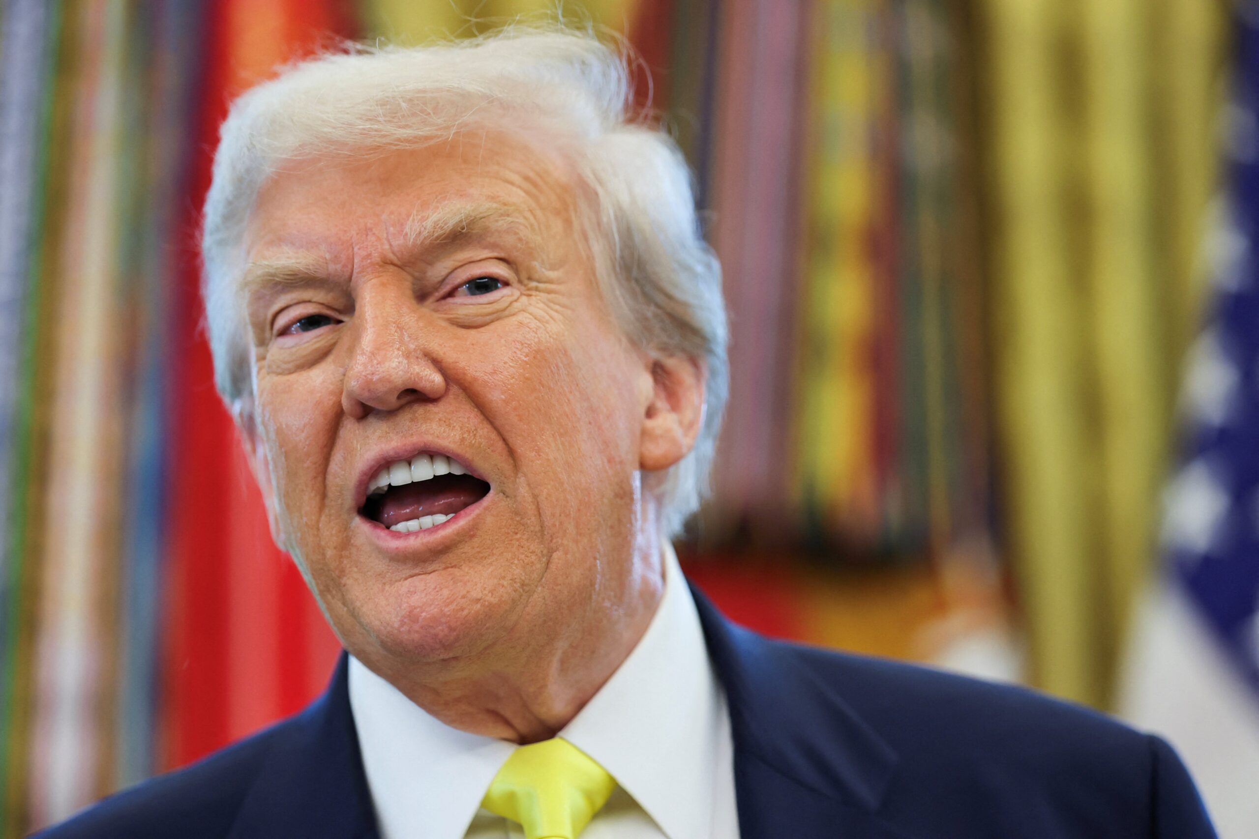 Governo Trump diz que pode cassar vistos de estrangeiros que já tenham entrado nos EUA; medida afeta brasileiros