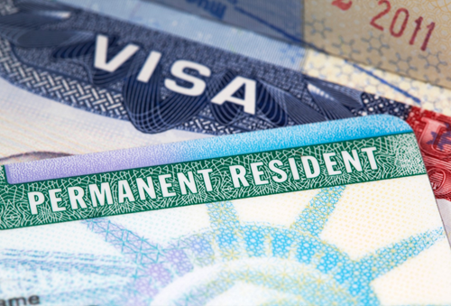 Governo Trump anuncia taxa de US$ 100 mil para vistos H-1B, de alta qualificação
