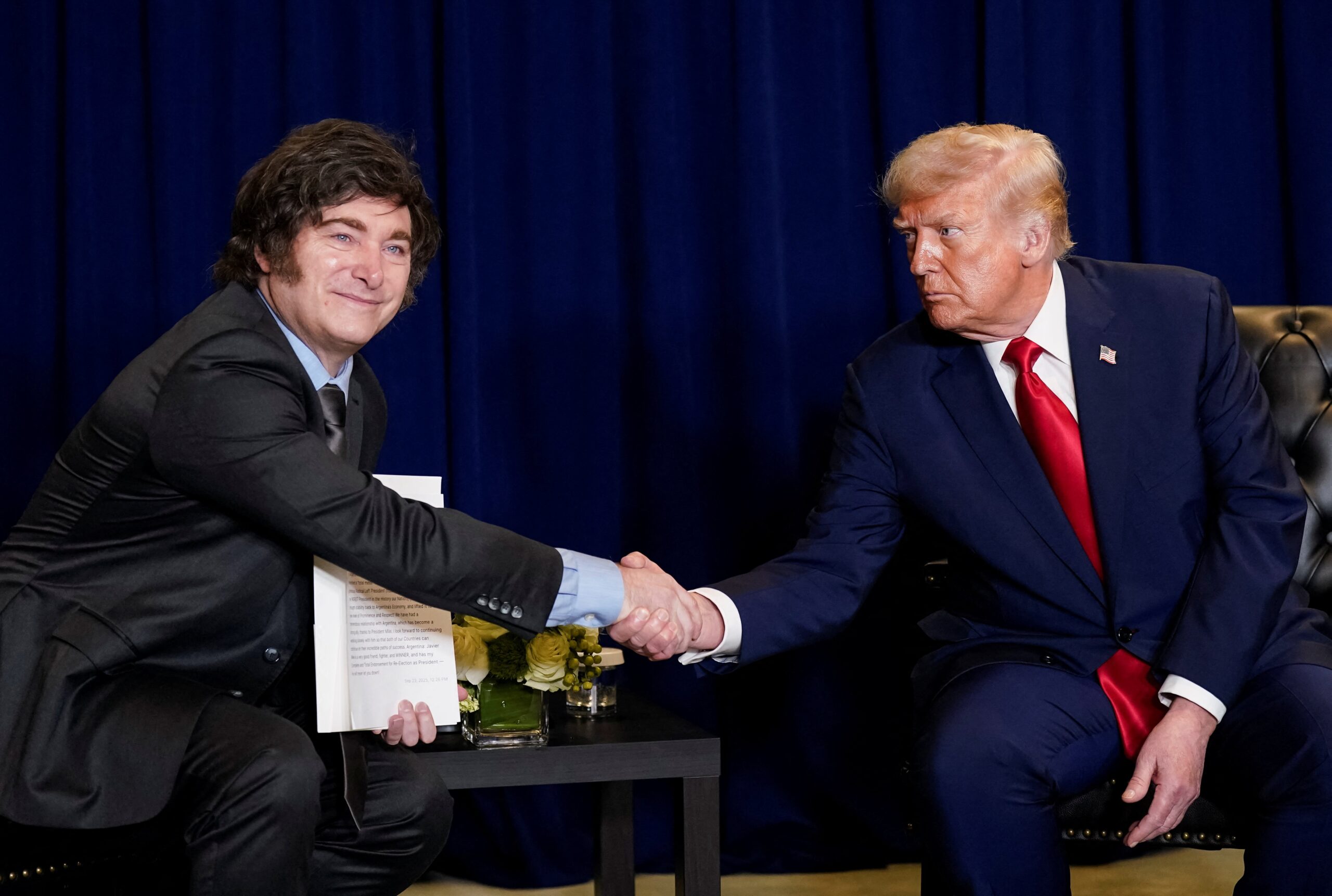 Trump e Milei vão se encontrar na Casa Branca para tratar de apoio de US$ 20 bilhões à Argentina