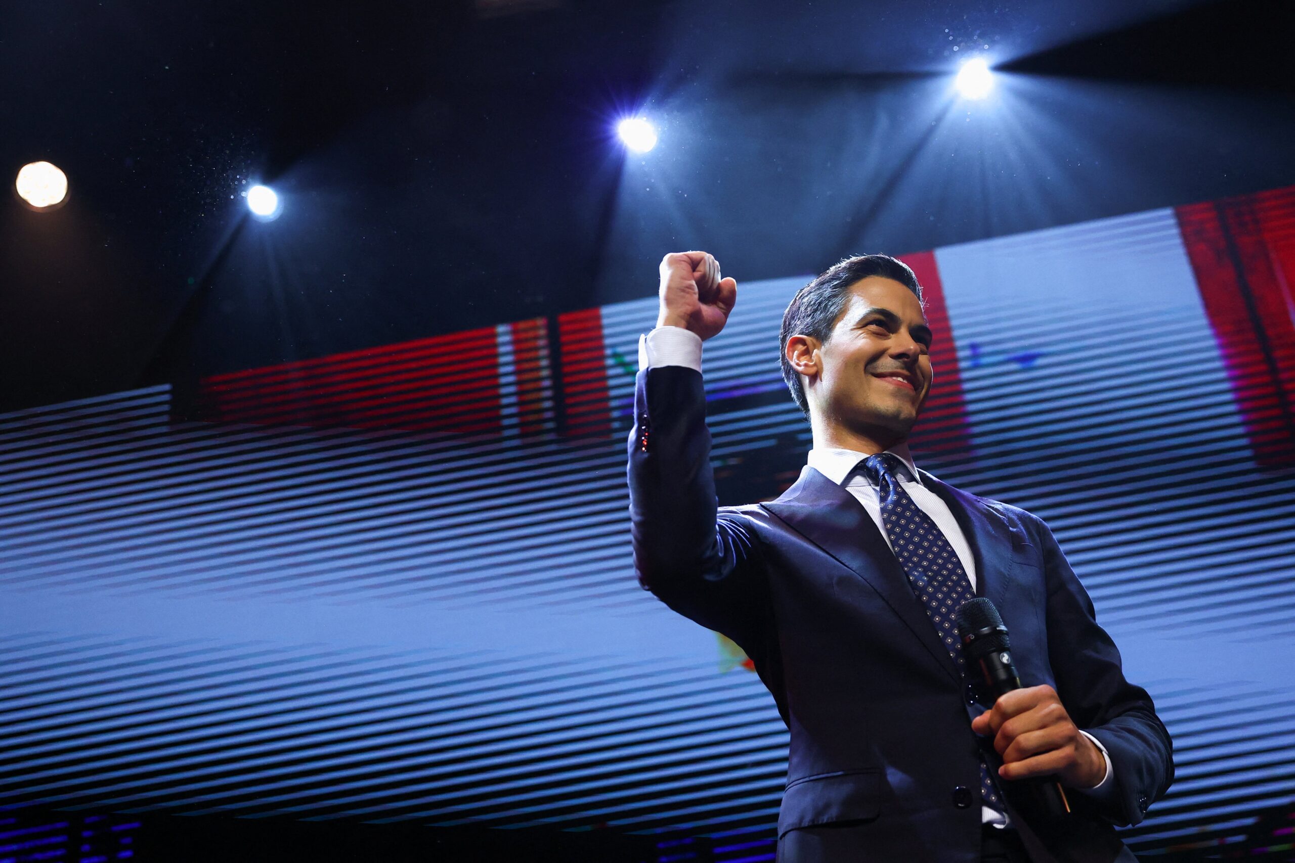 Holanda deve ter o 1º premiê abertamente gay e o mais jovem da história Holanda deve ter o 1º premiê abertamente gay e o mais jovem da história