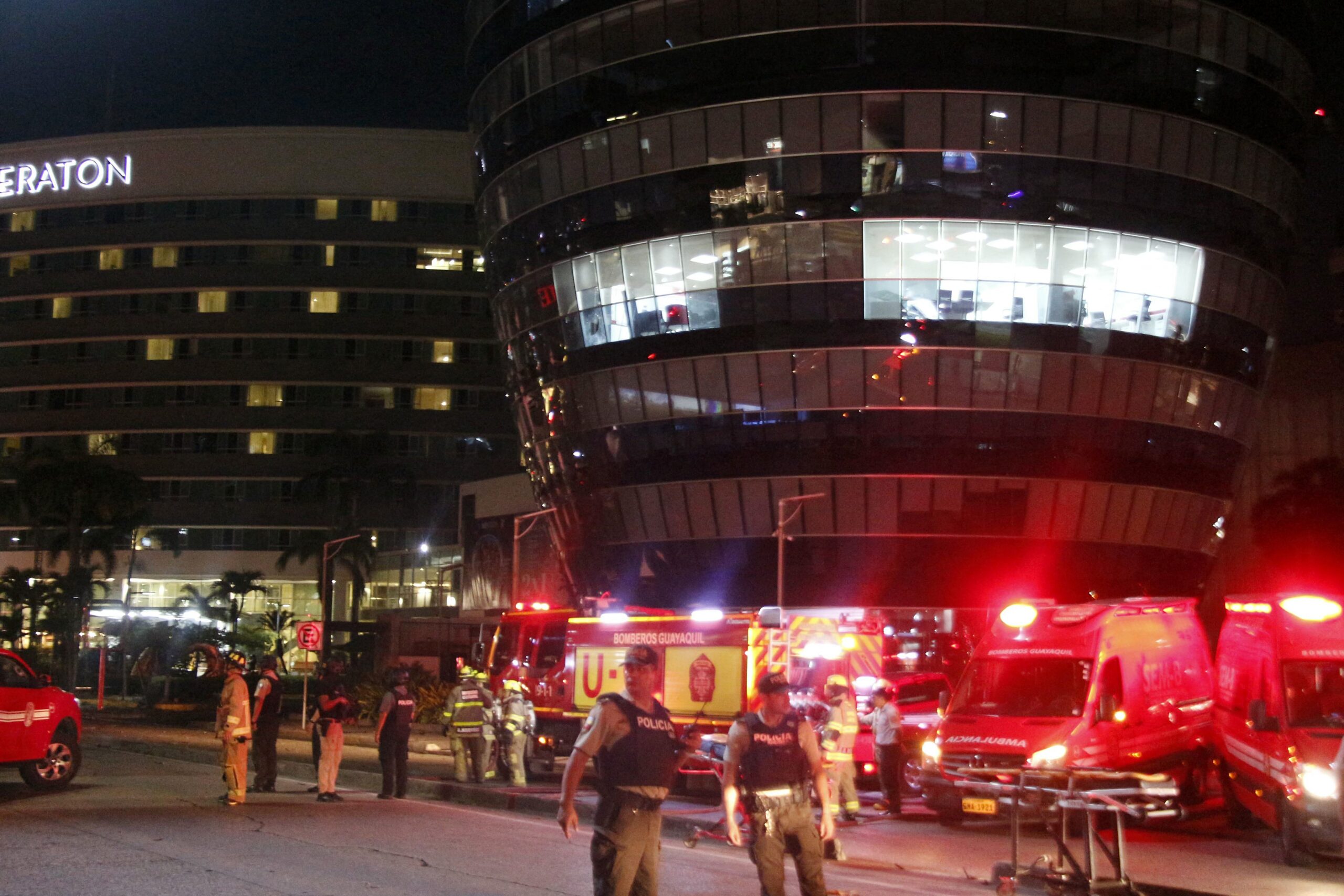 Explosão deixa um morto em área movimentada de Guayaquil, no Equador; suspeita é de carro-bomba