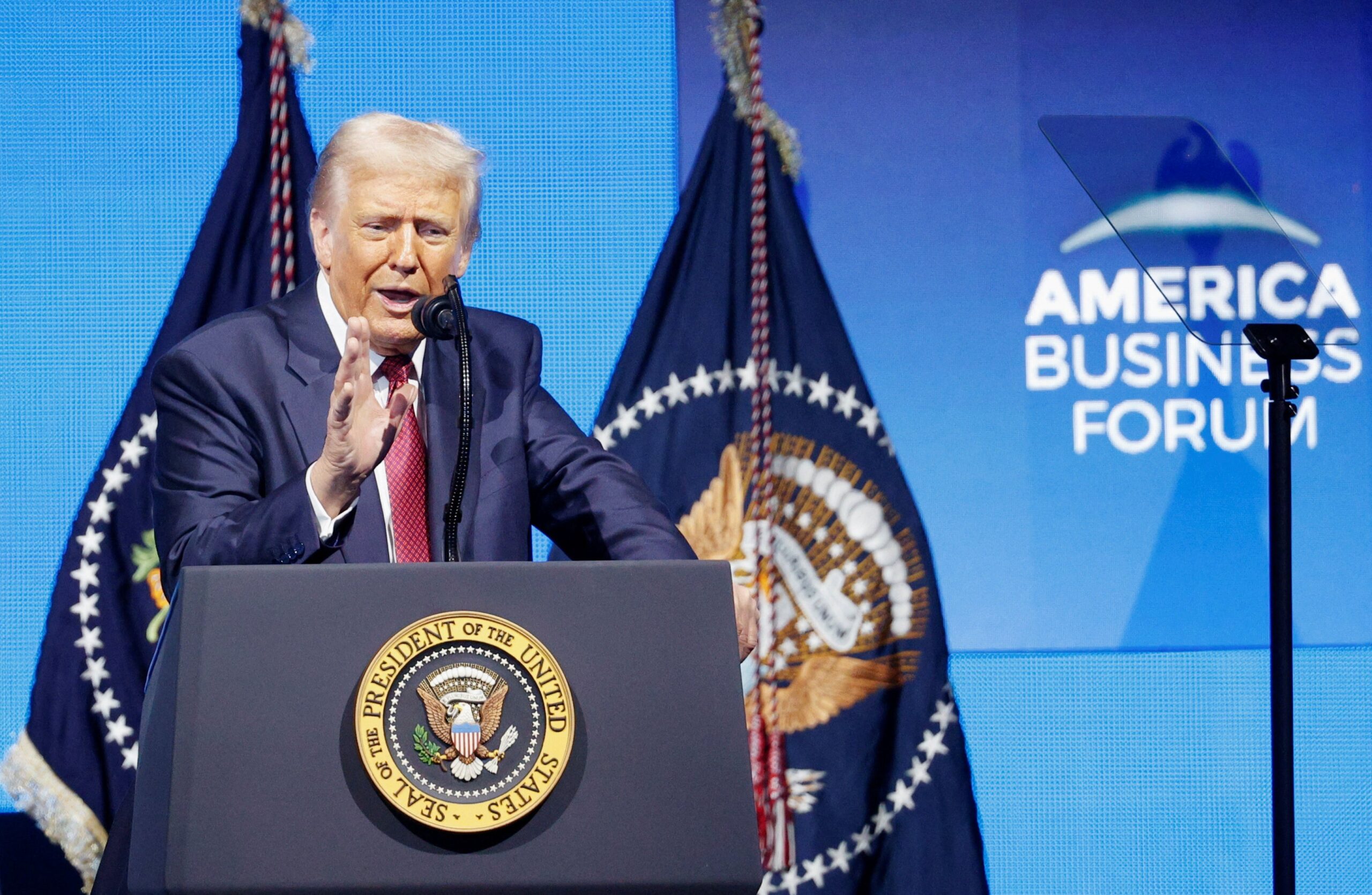 Após ameaçar cortar recursos, Trump diz que talvez ajudará Mamdani: ‘Vamos ver como um comunista se sai em Nova York’