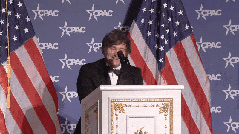 VÍDEO: Ao som de Village People, Javier Milei imita ‘dancinha de Trump’ em evento conservador