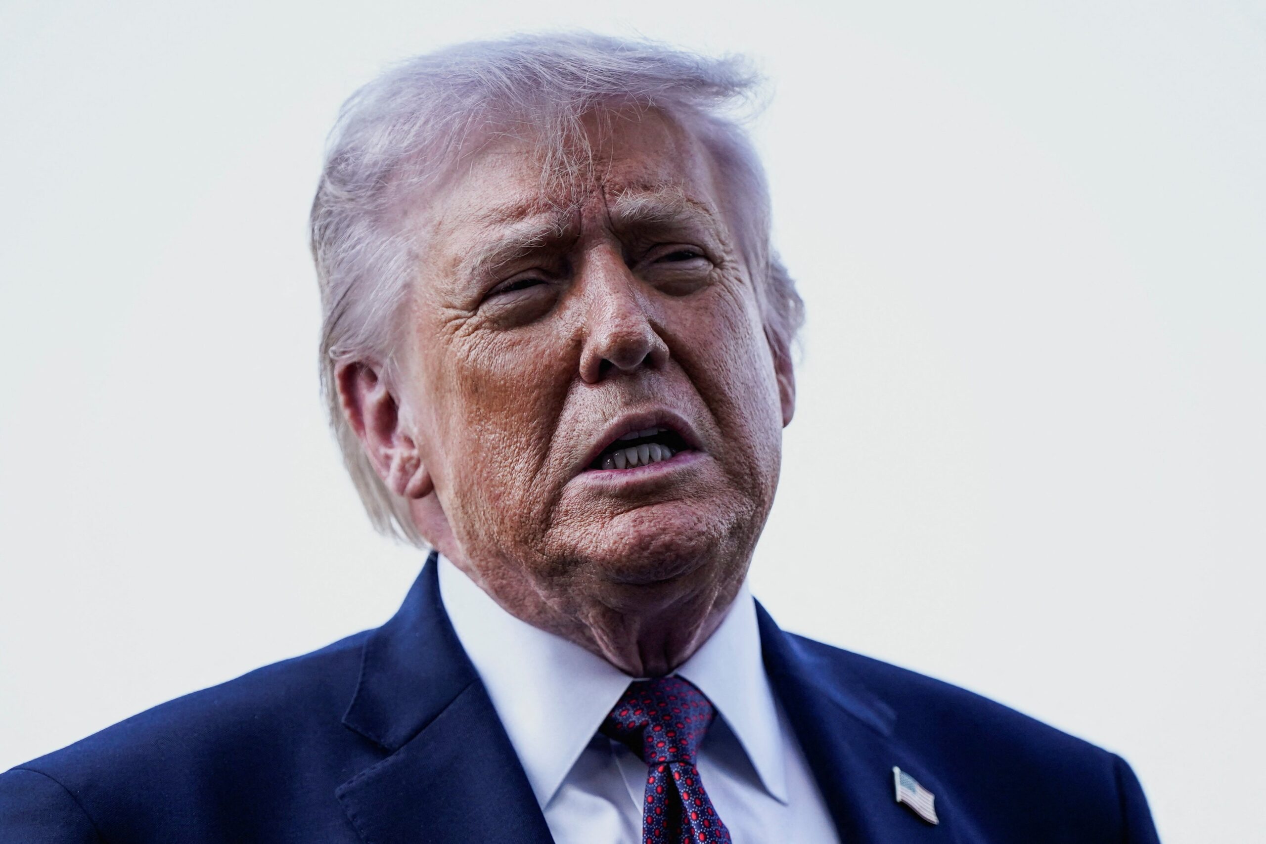 Trump diz que está insatisfeito com as negociações com o Irã: ‘Não querem ir longe o suficiente’