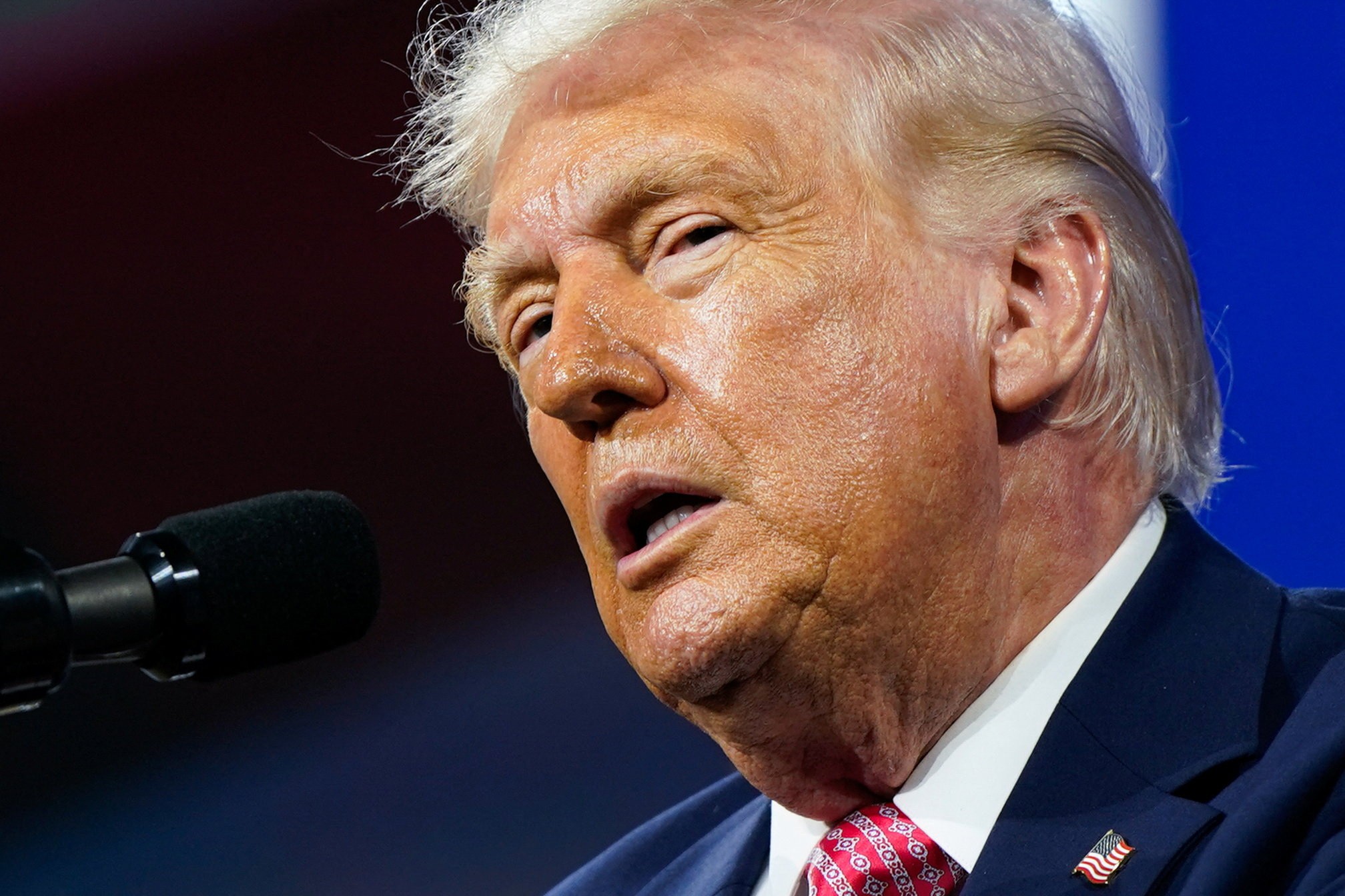 Trump volta a dizer que EUA estão ‘aniquilando’ a capacidade militar do Irã e reafirma que iranianos estão negociando