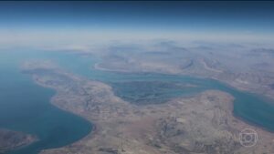 Trump diz que Irã é ‘o único país onde ninguém quer liderar’ e ameaça Cuba: ‘É a próxima’