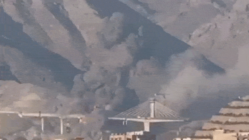 Trump posta vídeo de ataque a ponte no Irã e faz nova ameaça: ‘É hora de fazer um acordo antes que seja tarde’